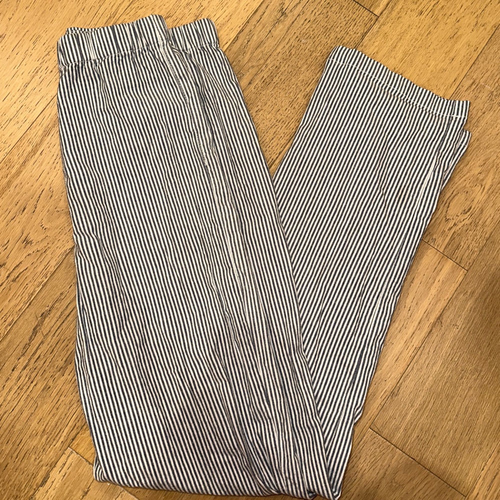 Brandy Melville linen style blue & white pinstriped pants